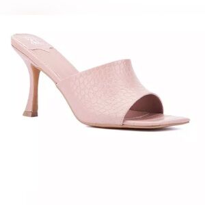 NW/OT New York & Company
Delara Women's Heel Slide Sandal
Size: 9